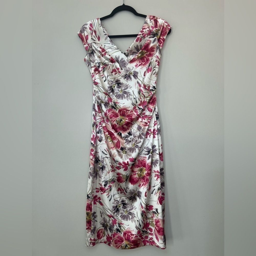 Maggy London Floral Print Ruched Midi Dress - Picture 3 of 7